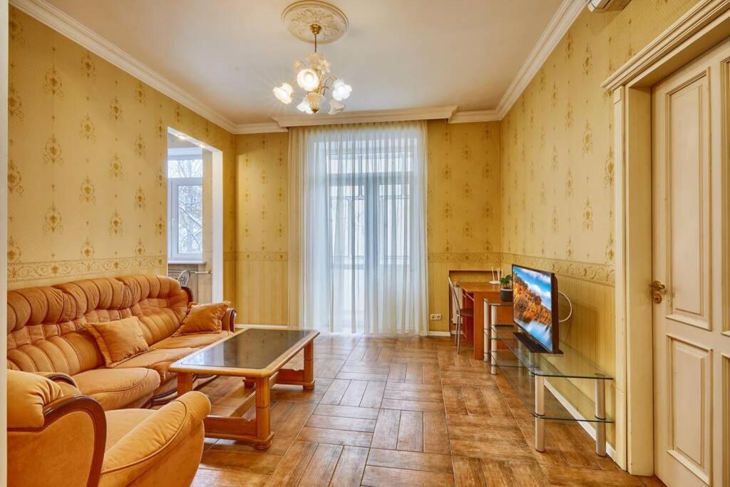 Apartment Near Bessarabsky Square Kiev Eksteriør bilde