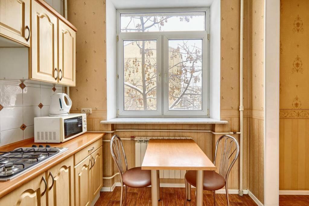 Apartment Near Bessarabsky Square Kiev Eksteriør bilde